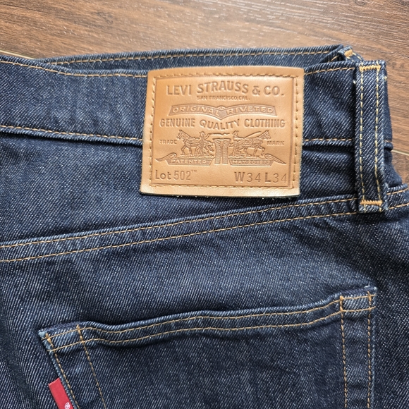 Levi's Premium 502 Men's Dark Blue Jeans - Picture 2 of 6